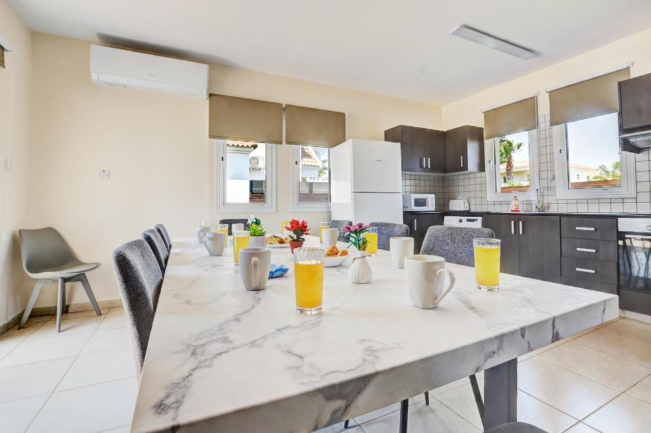 Villa Nissi Gold Ayia Napa Bagian luar foto