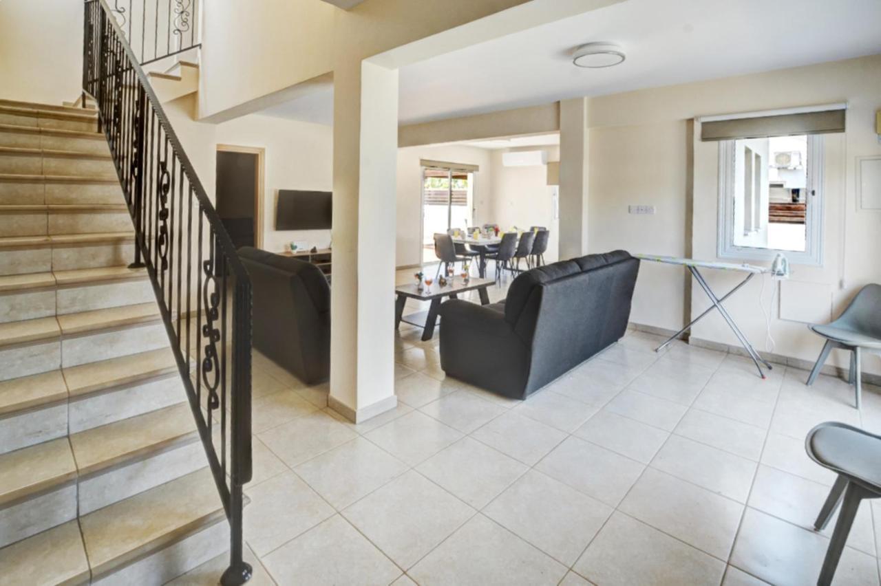 Villa Nissi Gold Ayia Napa Bagian luar foto
