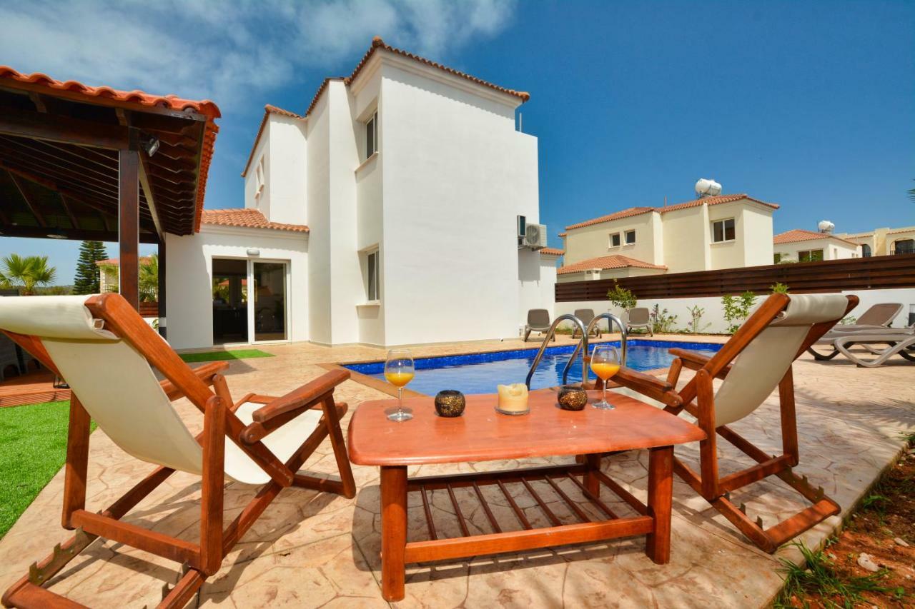 Villa Nissi Gold Ayia Napa Bagian luar foto