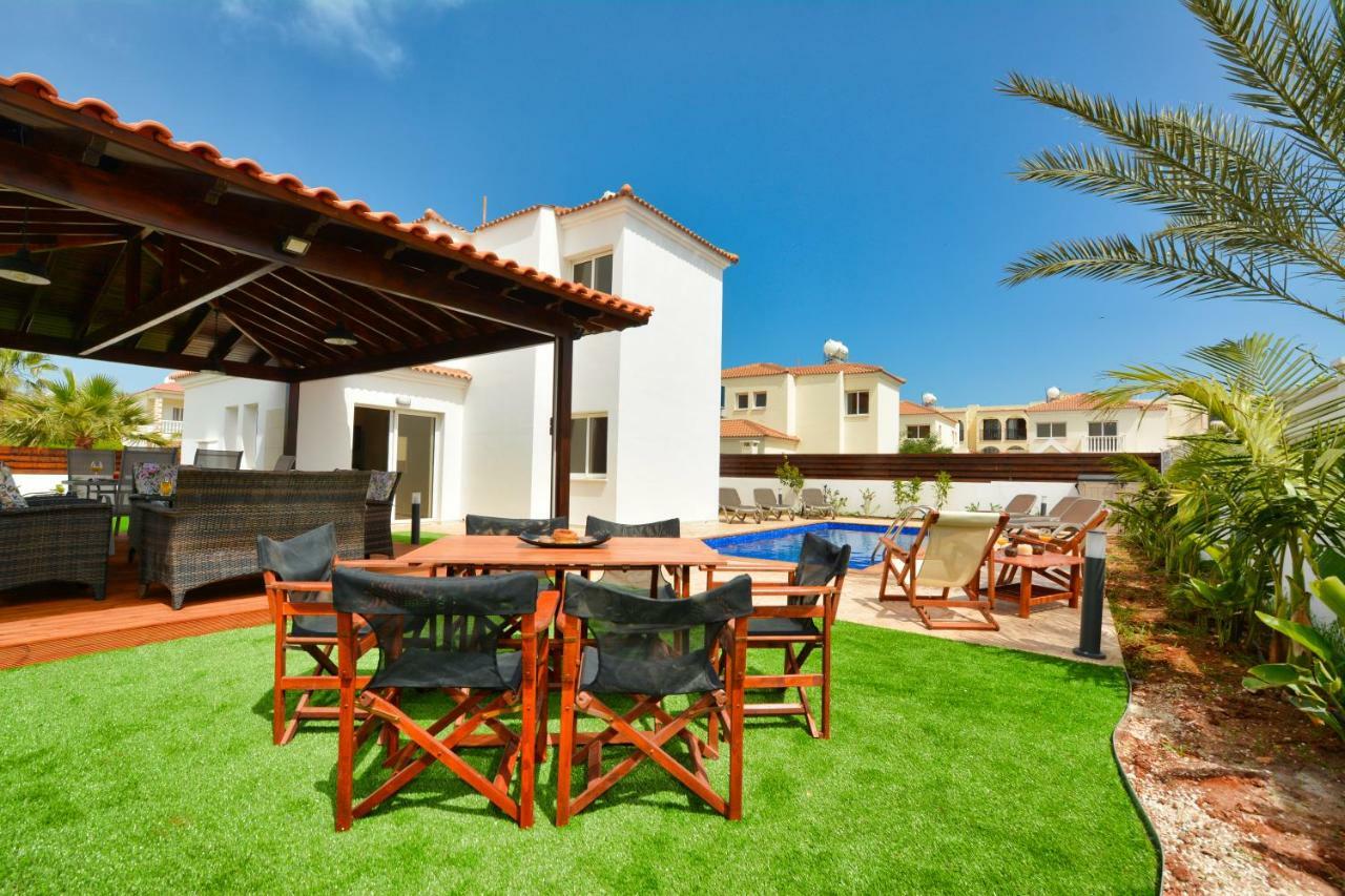 Villa Nissi Gold Ayia Napa Bagian luar foto