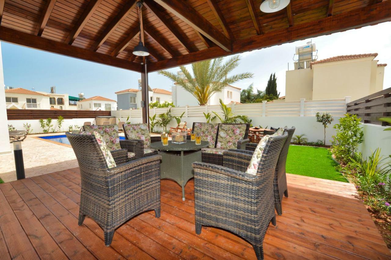 Villa Nissi Gold Ayia Napa Bagian luar foto