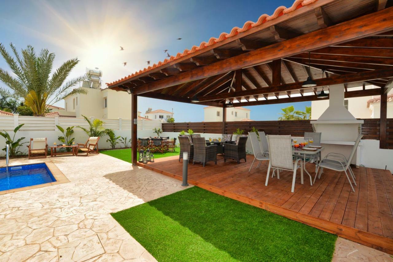 Villa Nissi Gold Ayia Napa Bagian luar foto